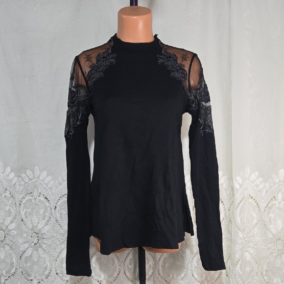 Free People Tops - Free People Black Lace Detail Long Sleeve Shirt/Top/Blouse Sz X-Small